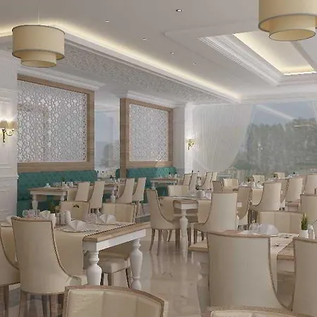 Elegance Otel 4*